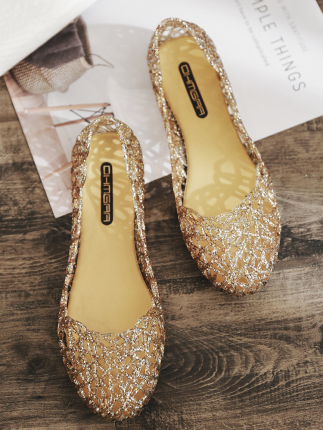 2025 New Large Size Sandals for Women, Hollow Flat Jelly Shoes, Soft-Soled Non-Slip Beach Shoes for Work, Closed-Toe Shoes for Mothers