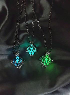 简约个性夜光镂空百搭吊坠合金