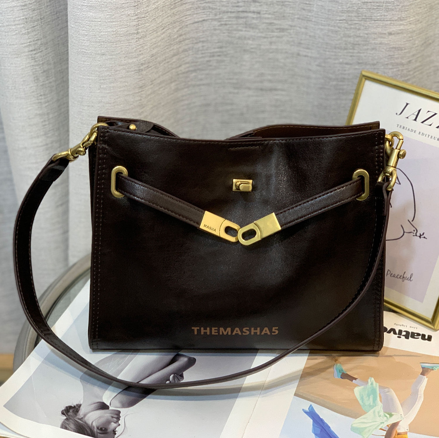 双根肩带复古牛皮女士凯莉包斜挎包轻奢风车锁扣小方包单肩质感潮,箱包皮具/热销女包/男包,通用款女包,淘宝优惠券,粉丝福利购,淘宝优惠卷