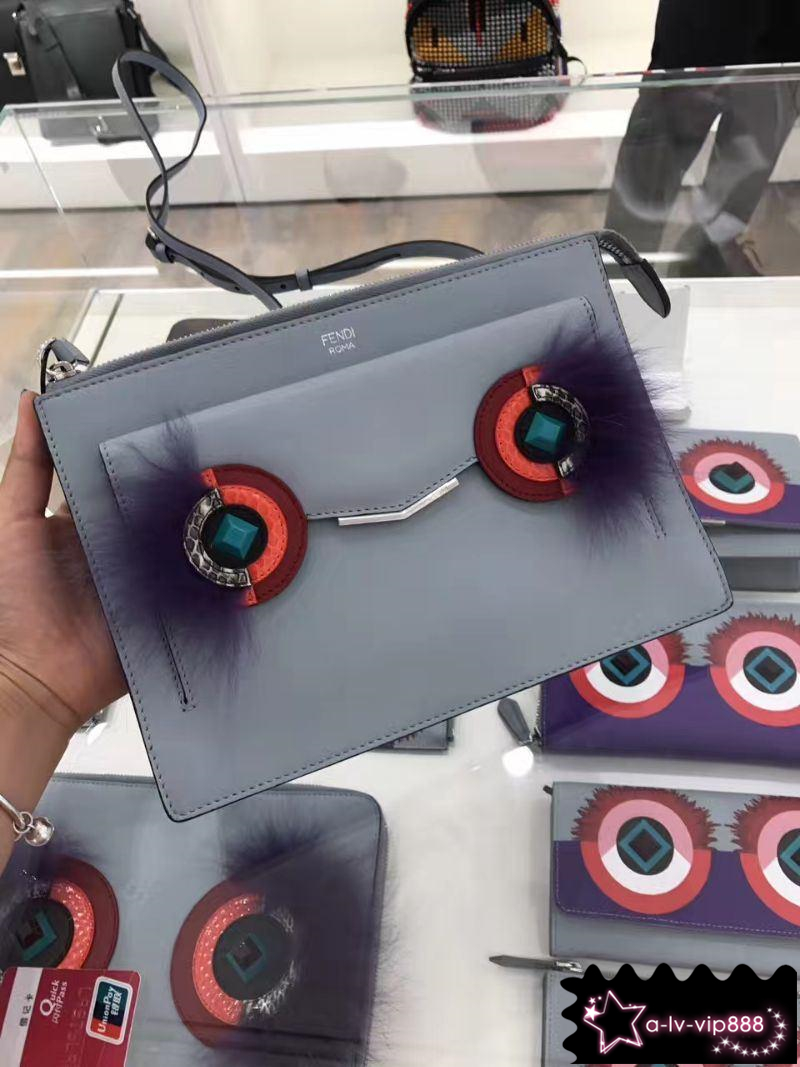 Fendi/·ÒµÏ ëëÑÛ¾¦Ð¡¹ÖÊÞÅ®°ü¶ñħȫƤwocÊÖÄðüµ¥¼ç¿æ°ü421317