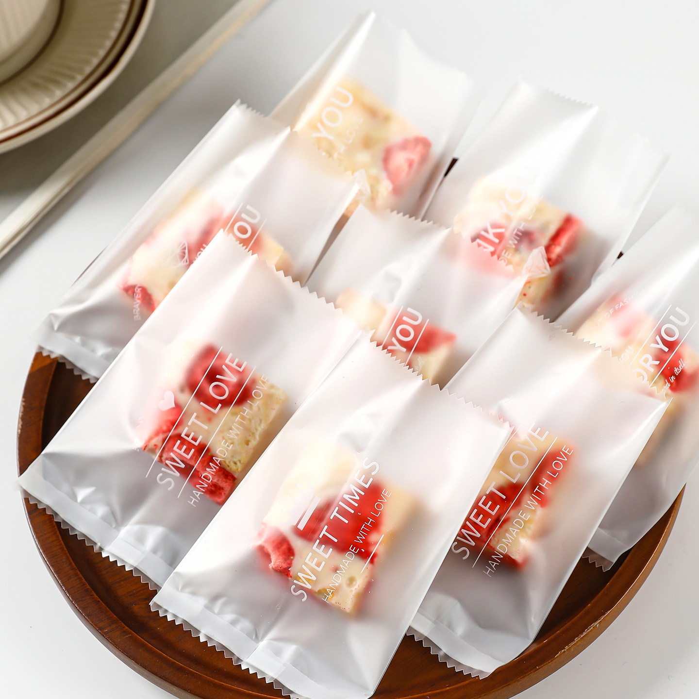 雪花酥包装袋新年机封袋烘焙奶枣牛轧糖曲奇饼干糖果纸糖纸袋子盒