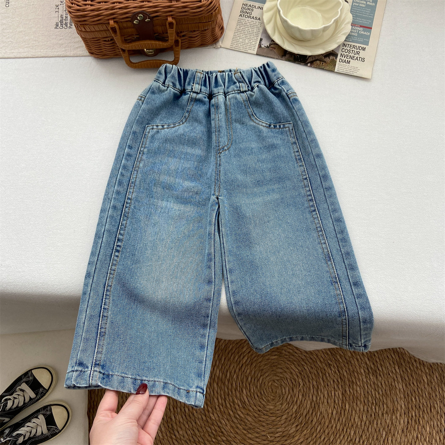 女童牛仔裤春季阔腿裤新款韩系洋气时髦浅蓝色长裤时尚裤子直筒裤