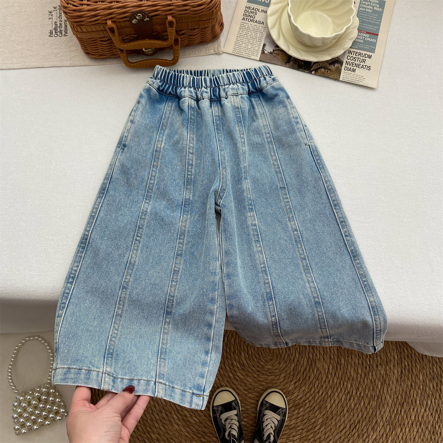 女童裤子春外穿宝宝韩系洋气春秋季新款时髦简约牛仔裤阔腿裤长裤