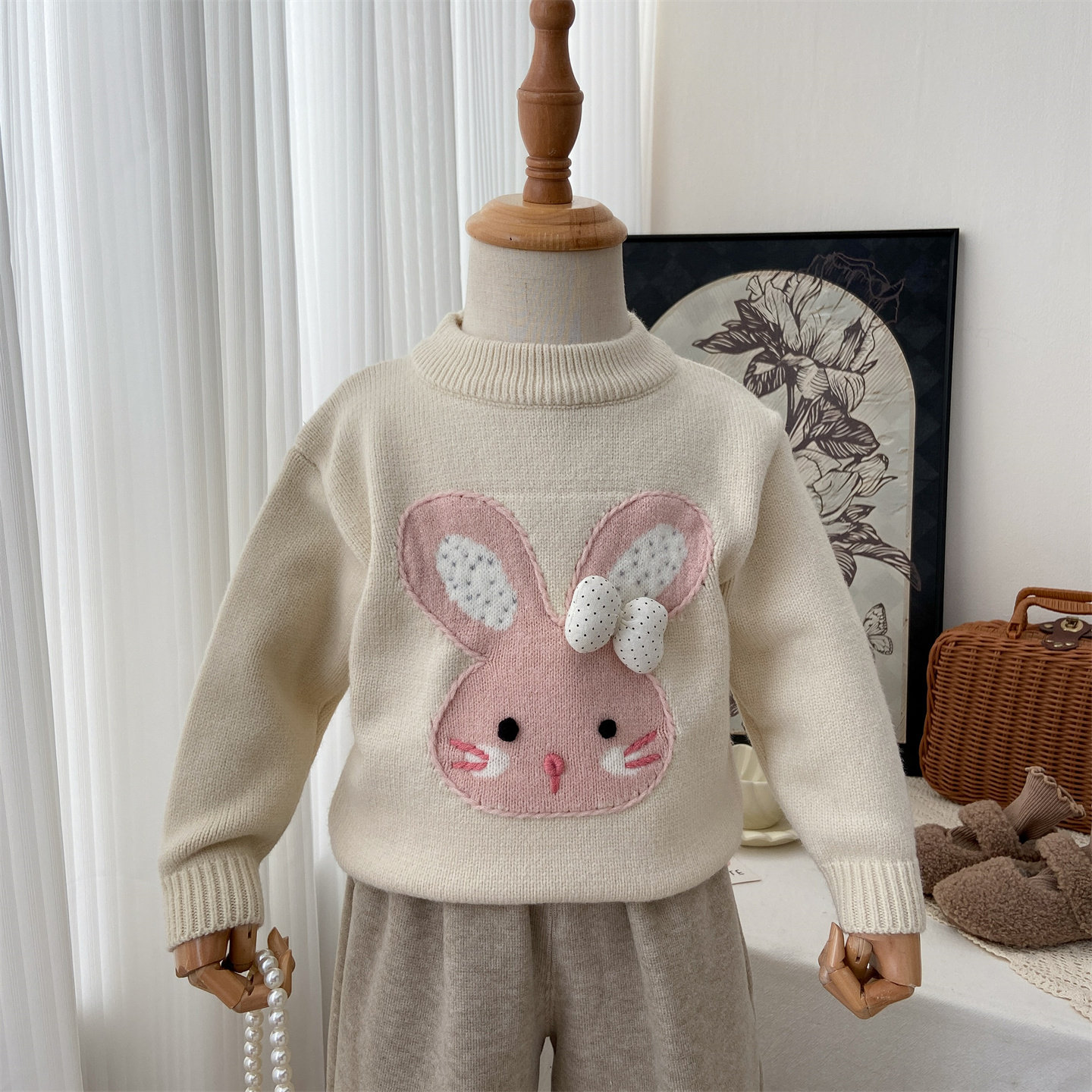 女童毛衣秋冬2025新款宝宝韩版洋气圆领针织衫兔子保暖内搭可外穿