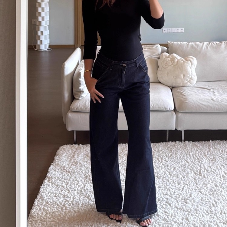 经典基础款中腰微弹直筒牛仔裤