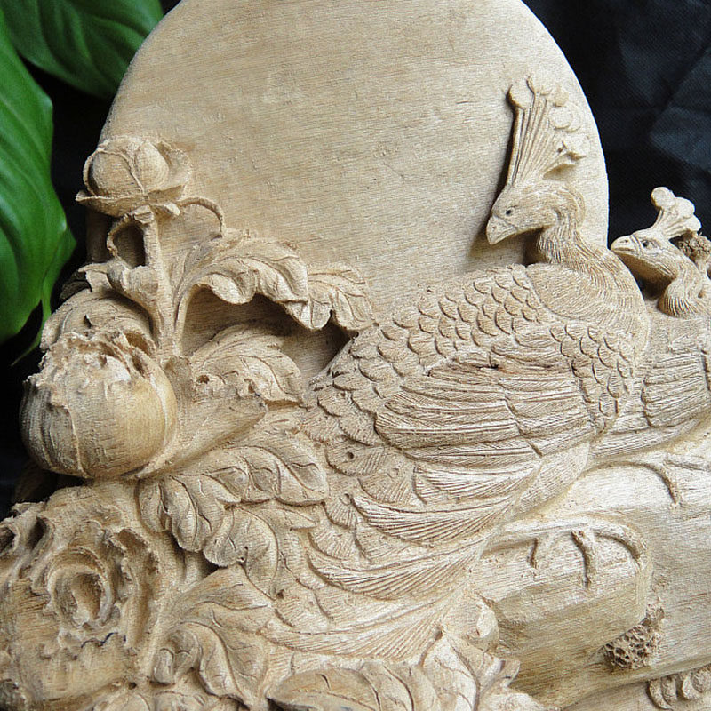 马来西亚沉香孔雀朝阳木雕工艺品摆件之孔雀牡丹富贵吉祥收藏品