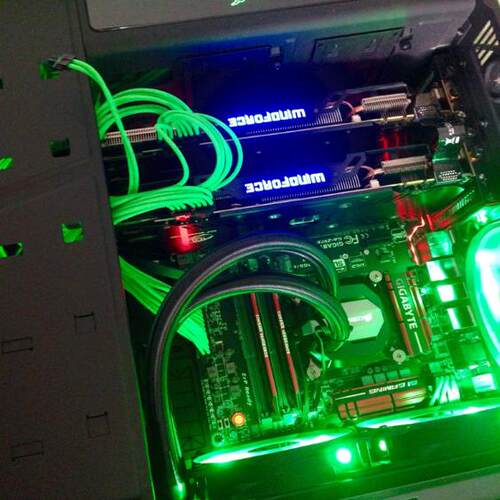 I74790K支持针脚M2超频主板技嘉