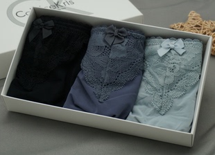【小宝粉丝专享】CaldiceKris玫瑰花盒装女内裤0816
