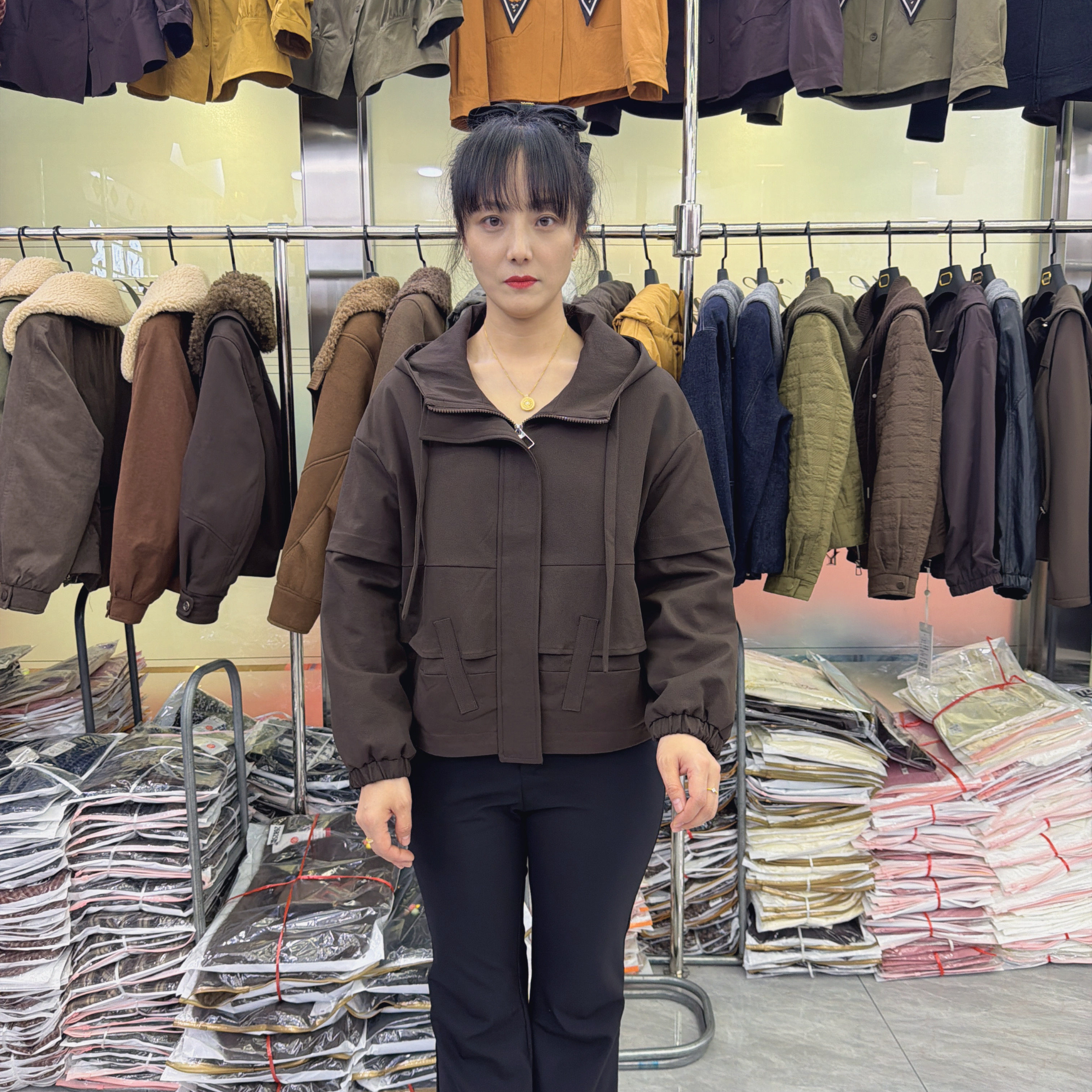 棉衣棉服女冬季2026新款百搭显瘦休闲连帽时尚妈妈装外套商场同款