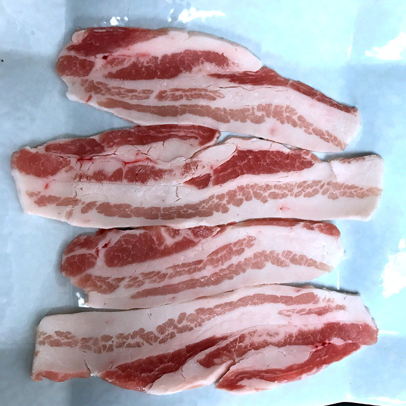纯种西班牙黑猪五花肉烤肉片图片