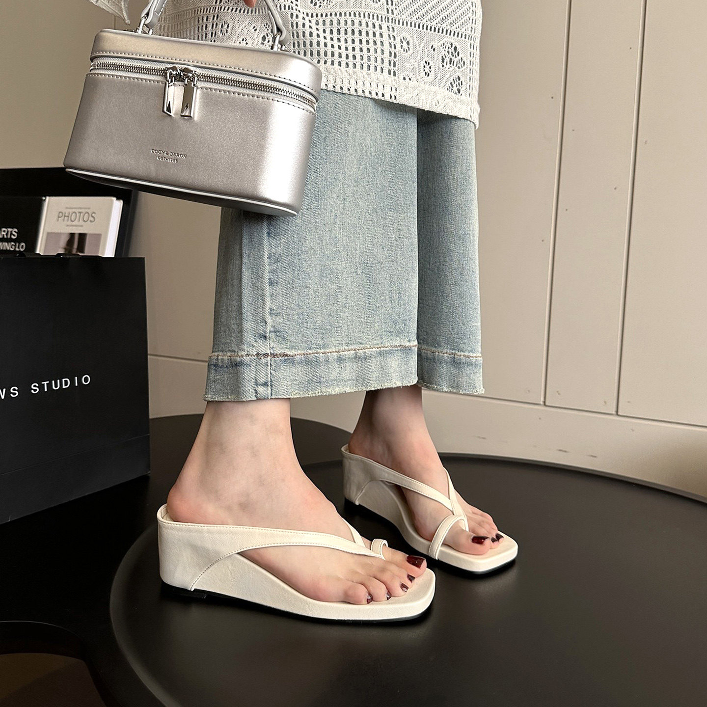 WSWS|今年夏季流行款韩版气质坡跟高跟时装人字拖女鞋度假凉拖鞋