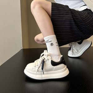 小个子厚底小白鞋女2025秋新款