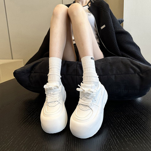 真皮大头厚底不累脚面包鞋女板鞋