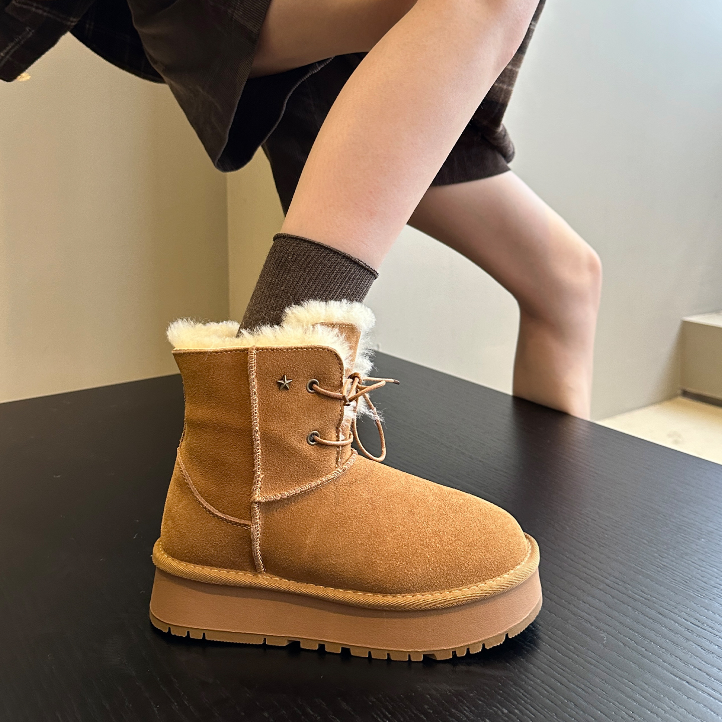 真皮冬季加绒厚底雪地靴女