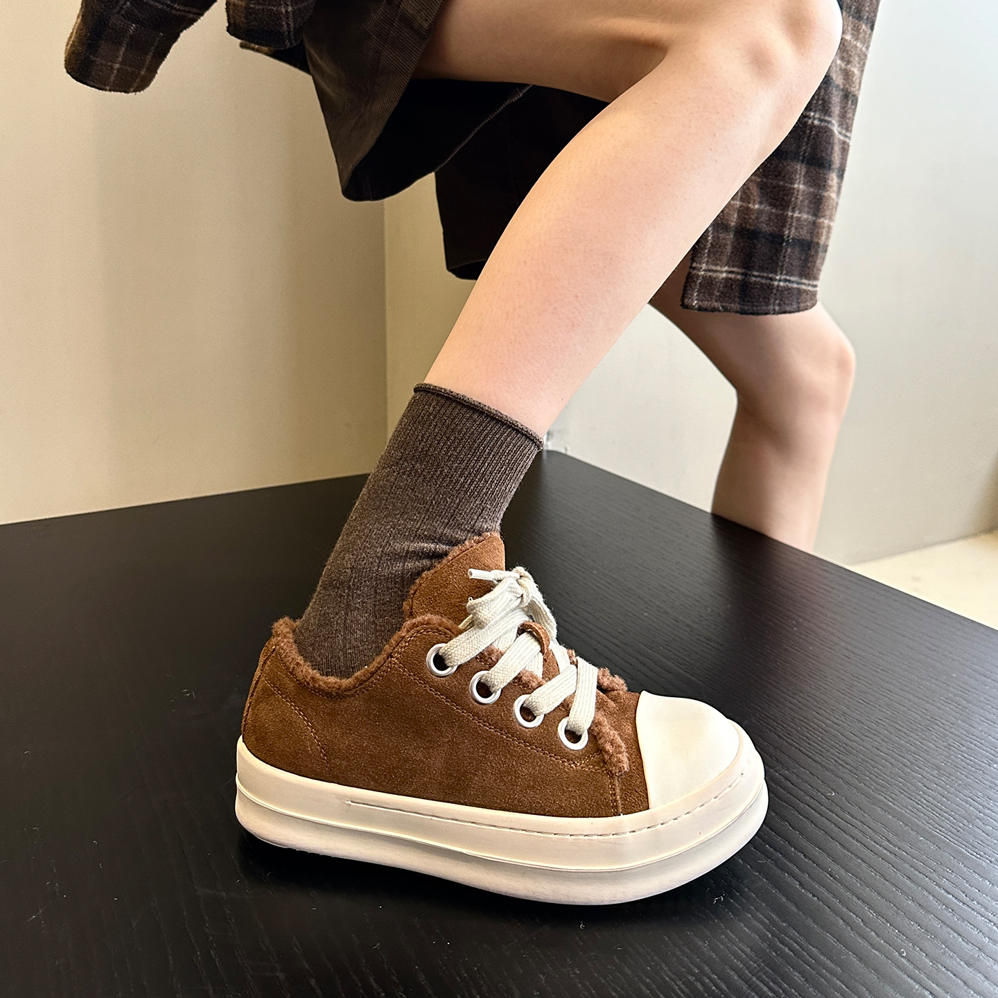 真皮2025年冬季加厚低帮休闲板鞋