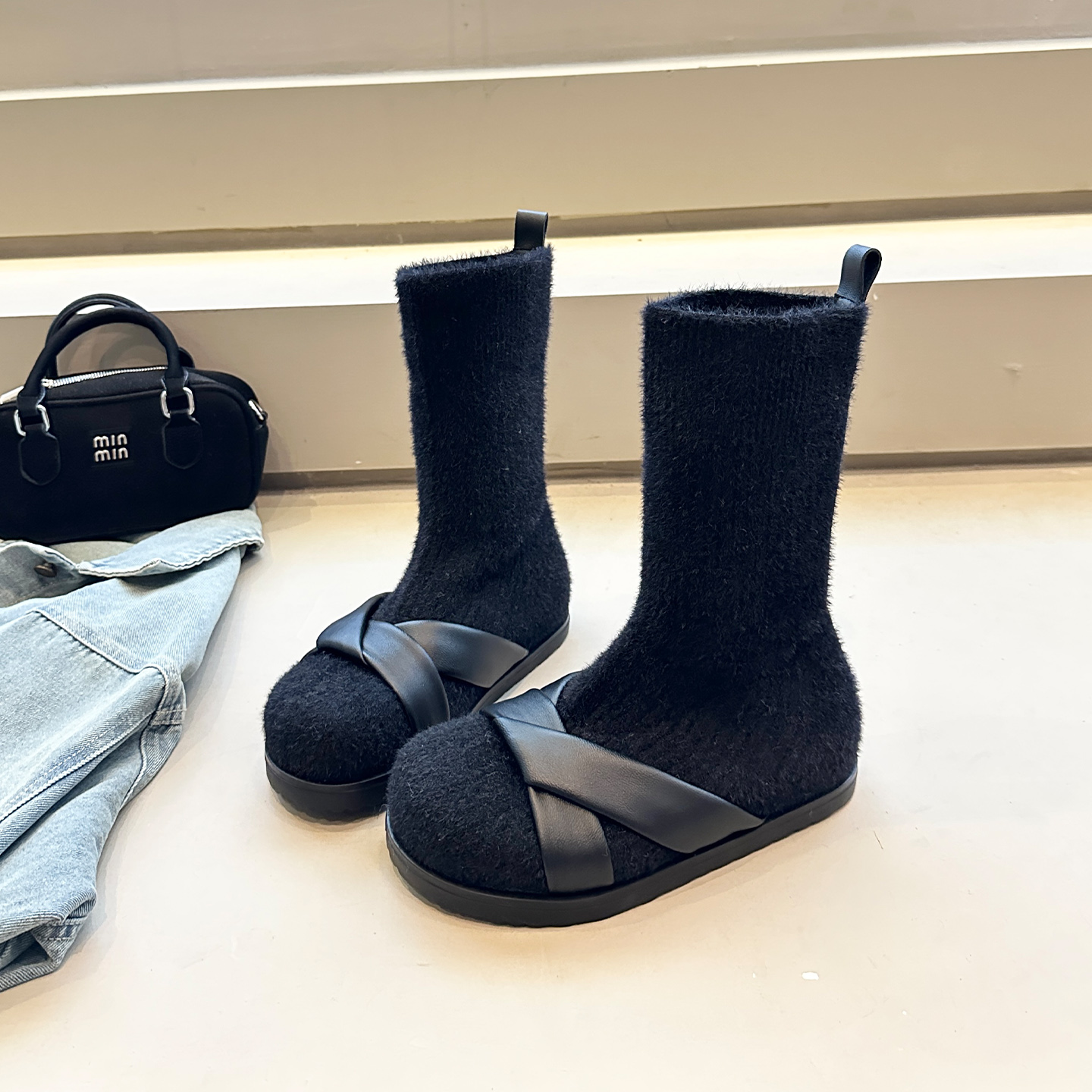 冬季加绒保暖真皮百搭袜靴