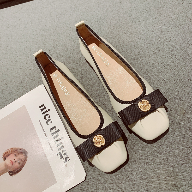 蝴蝶结浅口方头百搭通勤低跟单鞋