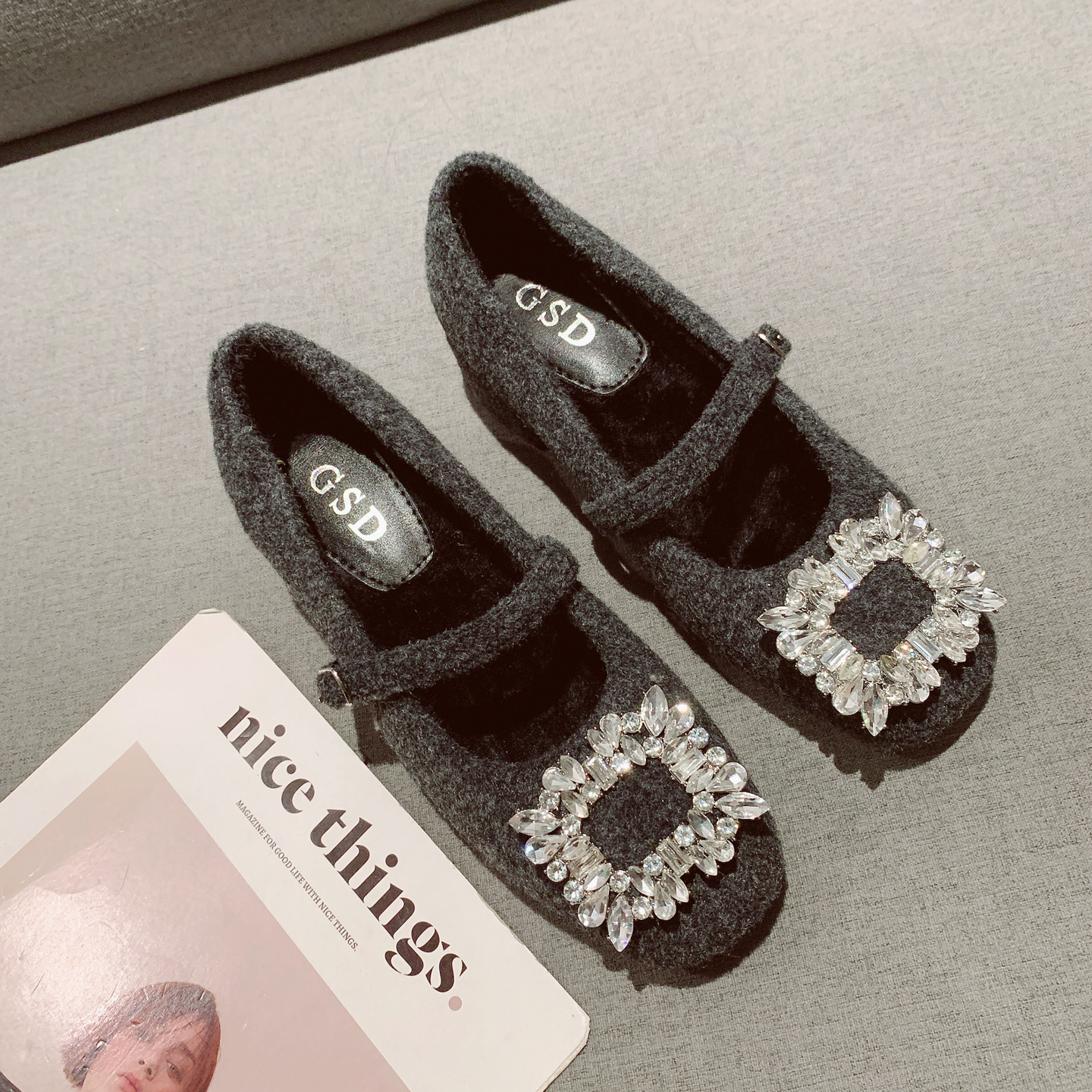 香风水钻方头一字带玛丽珍鞋女