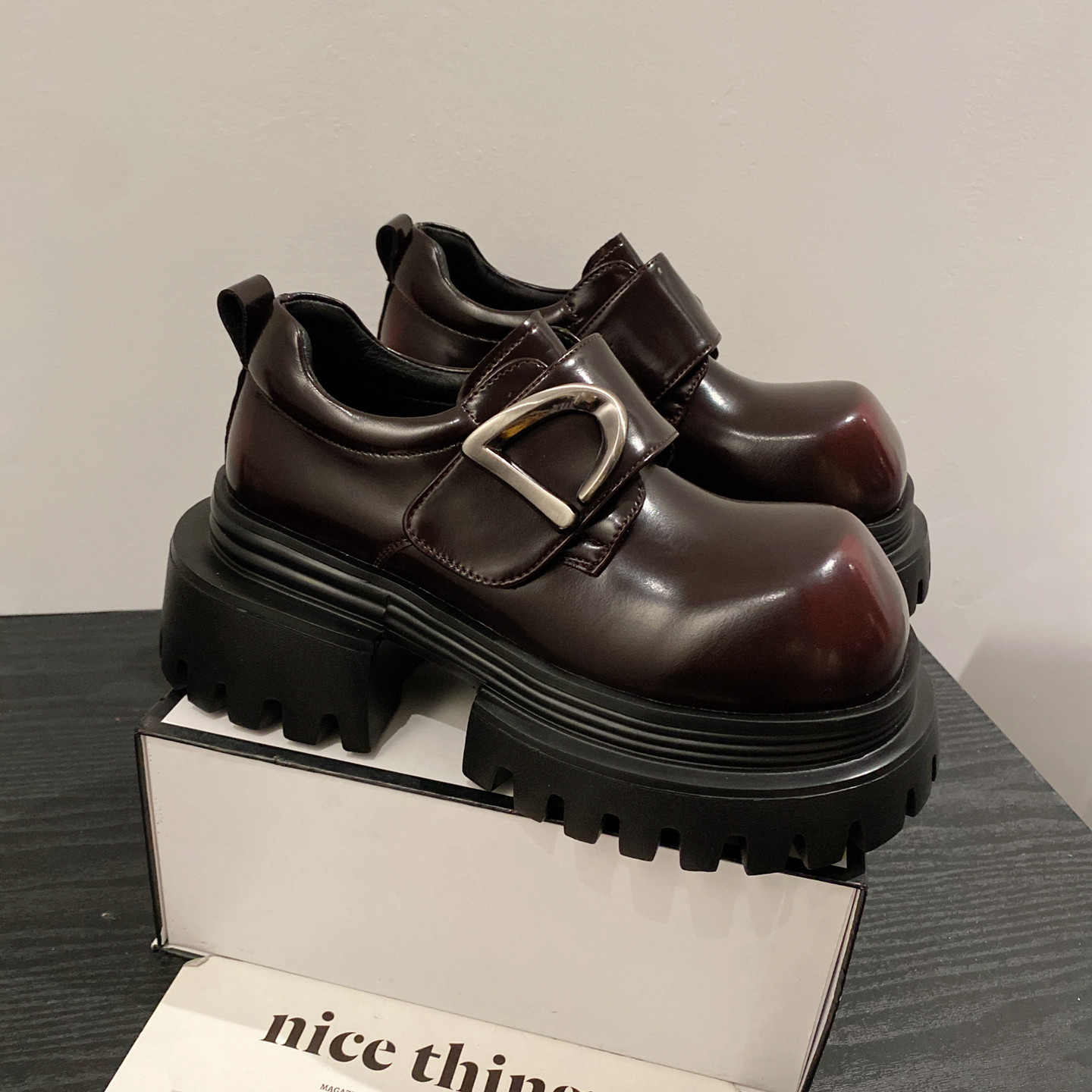 2025年新款英伦风金属扣增高厚底乐福鞋女复古圆头魔术贴小皮鞋,女鞋,乐福鞋（豆豆鞋）,淘宝优惠券,粉丝福利购,淘宝优惠卷