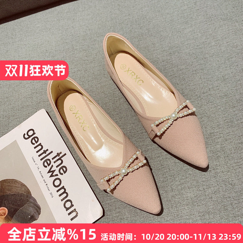 2026年新款韩版甜美珍珠装饰尖头平底鞋舒适浅口工作女鞋软底瓢鞋
