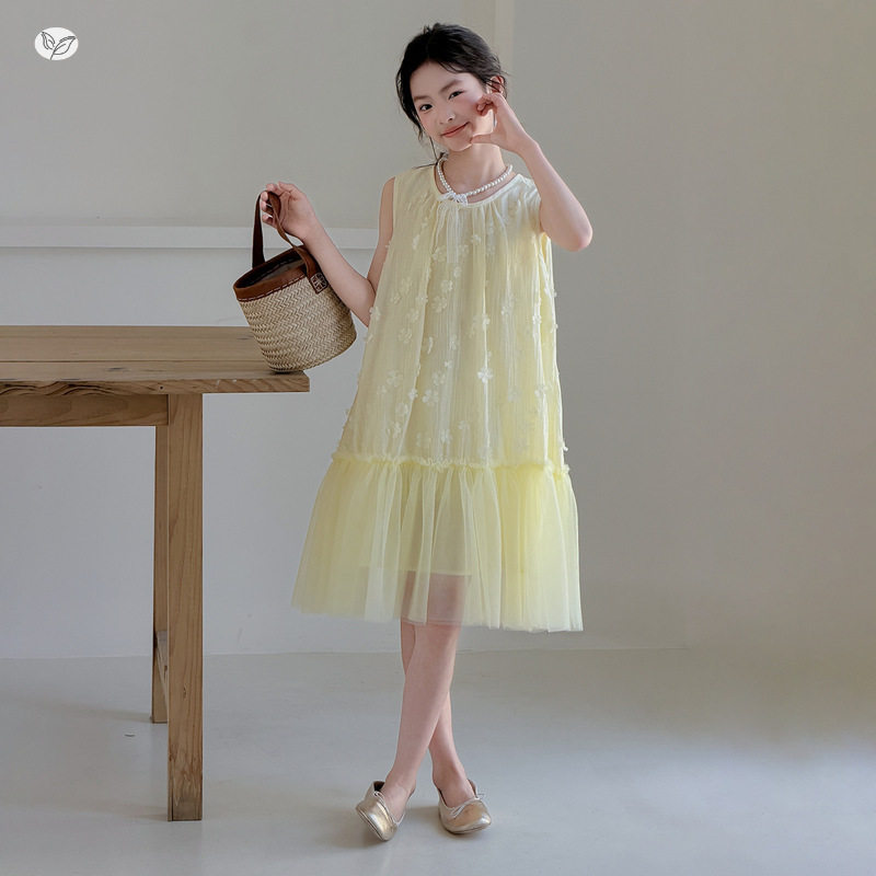 女童连衣裙2026夏季新款中大童立体花瓣背心裙公主裙甜美儿童纱裙