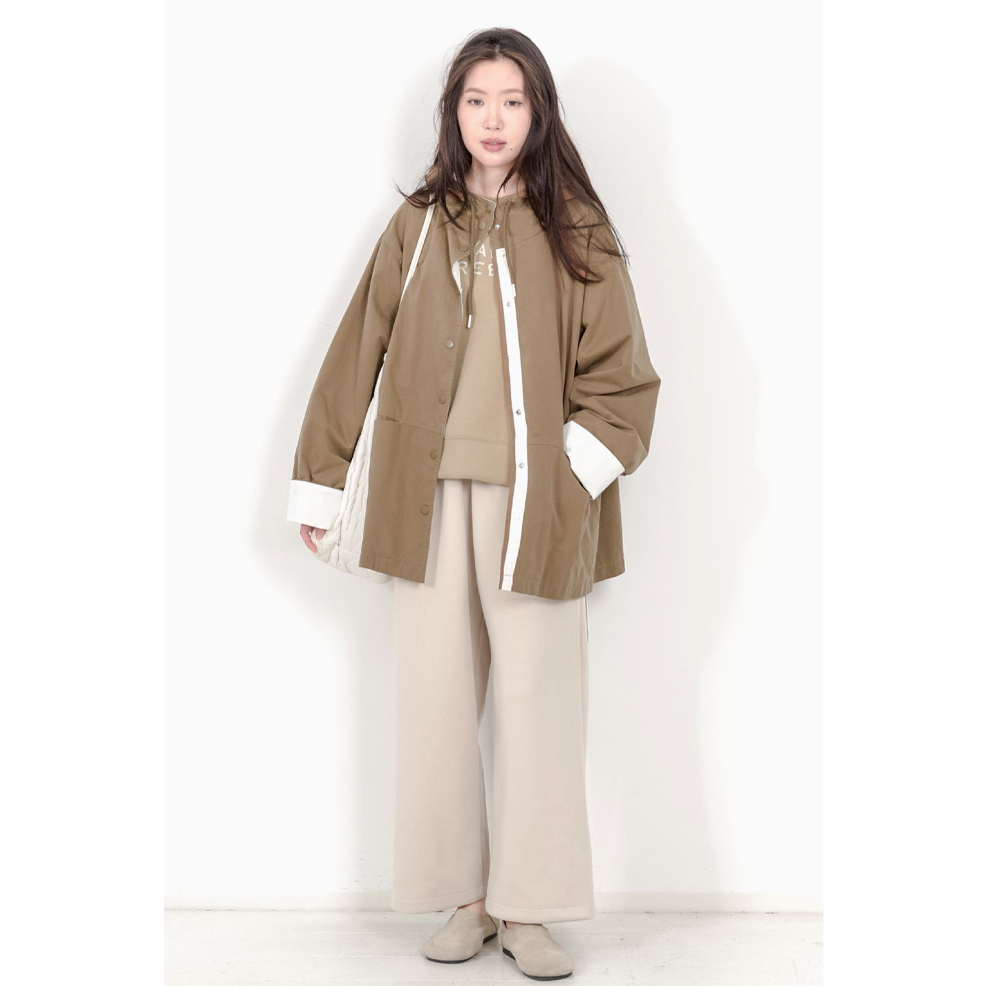 设计感薄款连帽中长款外套