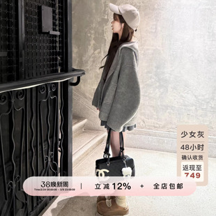 YIKOwow小魔女大衣 牦牛绒羊毛大衣女春季香蕉袖连帽双面呢短外套