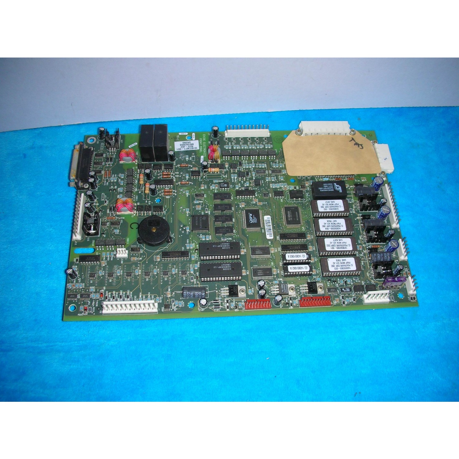 101073071-001/118302849