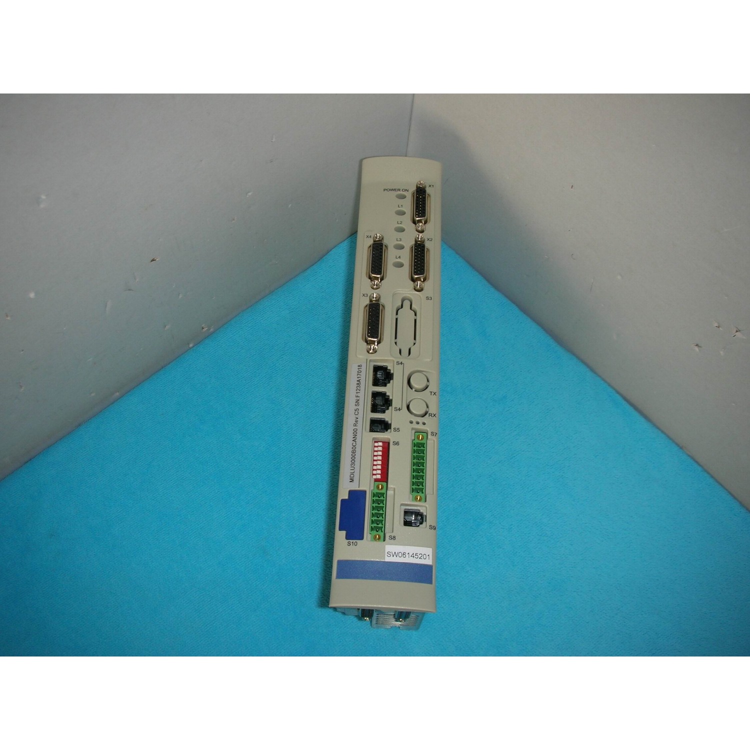 FOXNUMMDLU3000B0CAN00