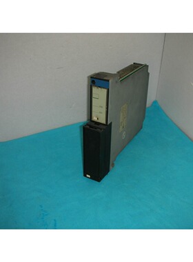 施耐德 PLC模块  TSXAST200 TSX AST 200  +端子TSXBLK4 询价