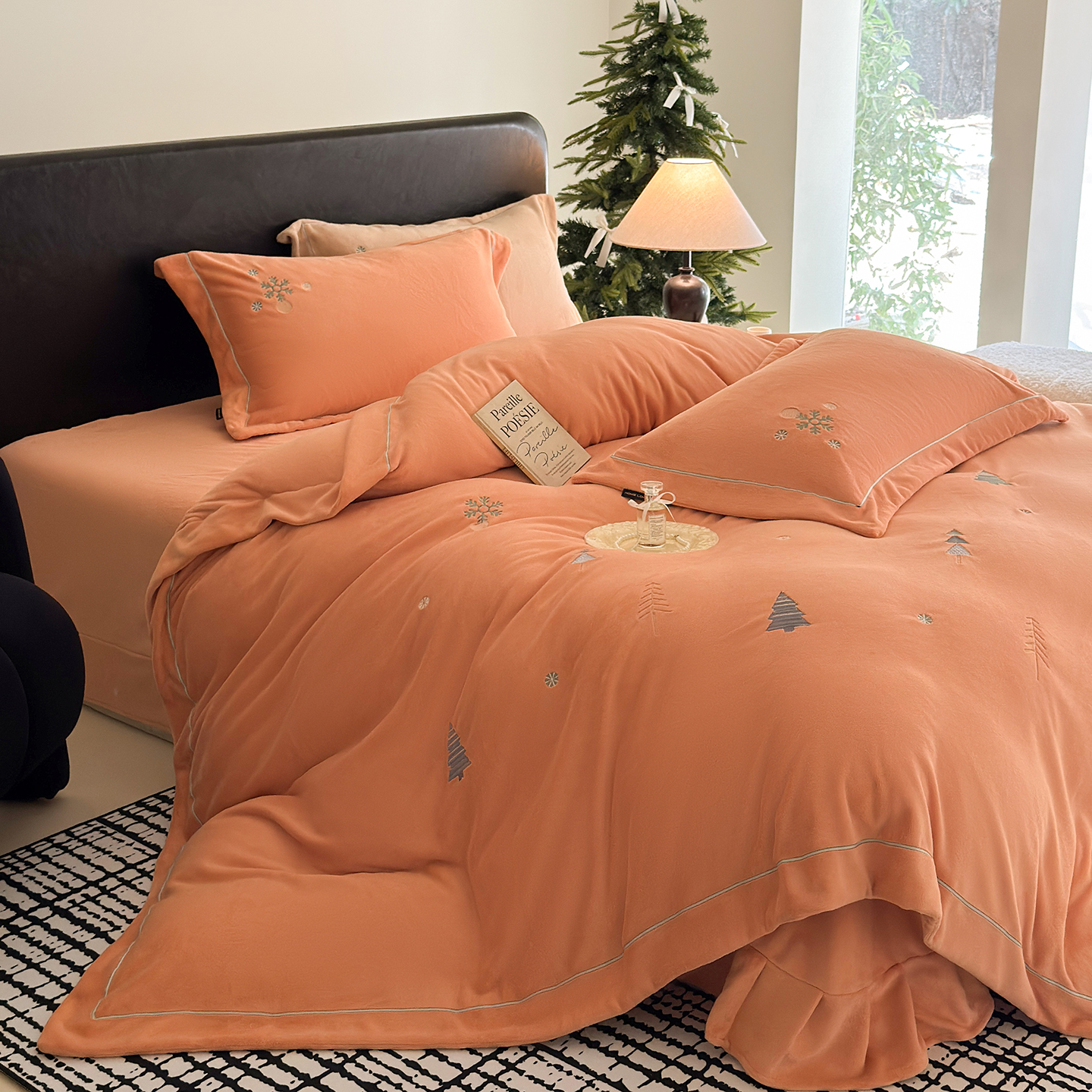 2025新款轻奢加厚有机棉绒四件套冬季保暖高级感纯色绣花1.8M床品