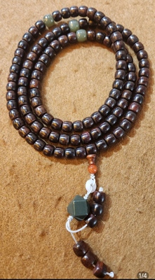 海南黄花梨霸王岭紫油梨配和田玉阿拉善红玛瑙吊坠0.7＊0.8＊108