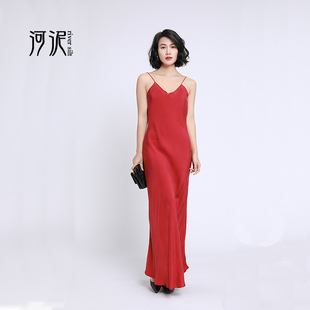 河泥原创设计全身斜裁3倍耗料线条流畅大摆铜氨丝 吊带连衣长裙
