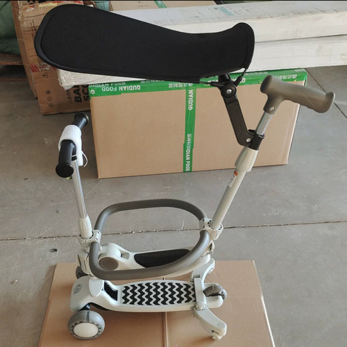 多功能儿童滑板车手推车四合一