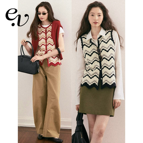 Even Vintage | 钩针编织 镂空纹理复古波浪花纹纽扣背心针织上衣