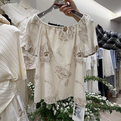 温柔风一字领刺绣短袖棉质衬衫