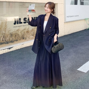 职业通勤穿搭藏蓝色西服上衣女初春秋超火好看高级感半身裙两件套图片