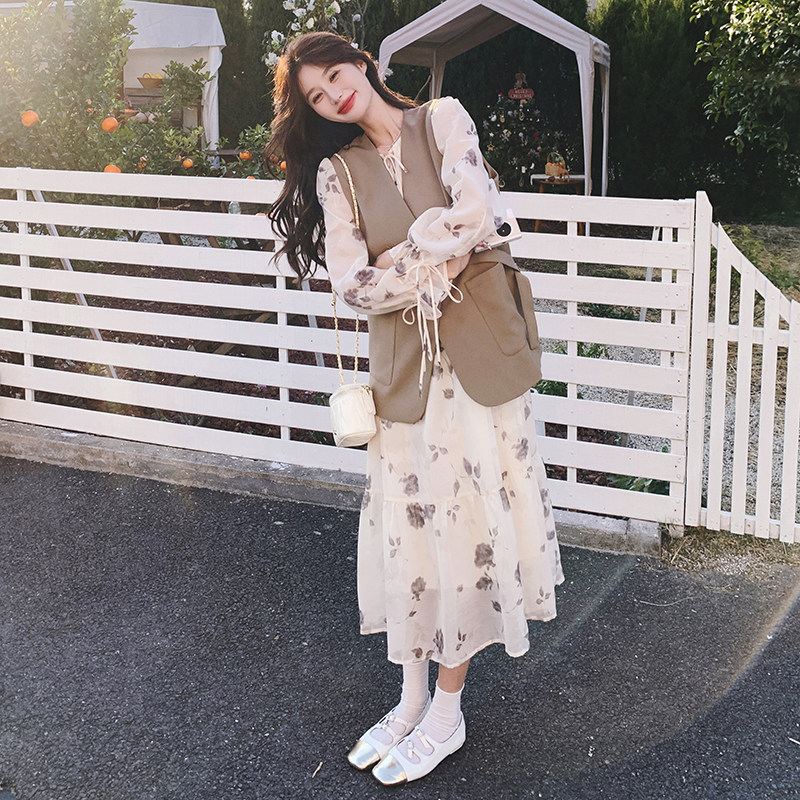 韩版设计感水墨画连衣裙套装女2025春秋季新款PU皮马甲长裙两件套,女装套装/套裙,2C069