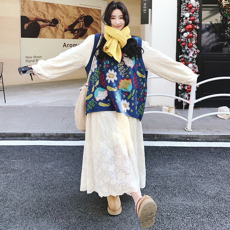 大货数据好复古文艺提花背心+绣花连衣裙套装2501-P195K268,女装套装/套裙,2C069