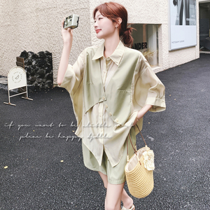 2025夏季新款韩版时尚气质百搭显瘦假两件衬衫高腰短裤两件套女潮图片