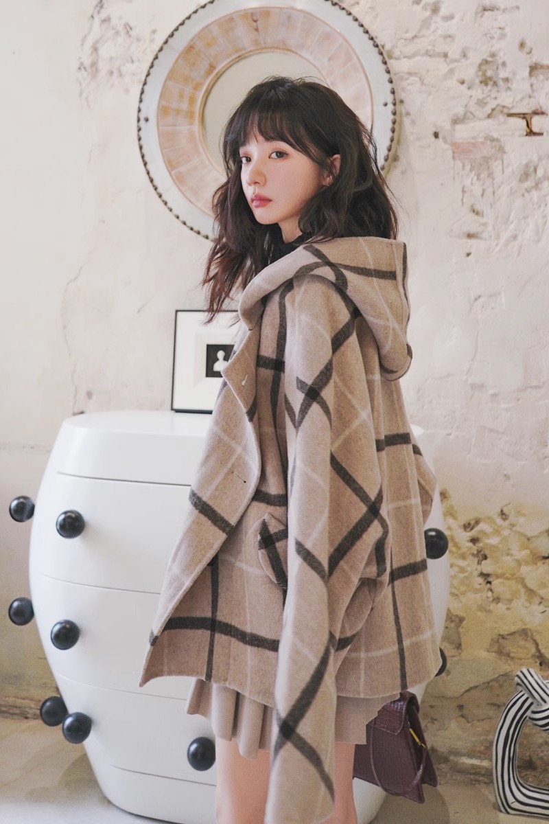 ！2026冬季复古格连帽短毛呢外套2C069-N9005-P155K228,女装毛呢外套,2C069