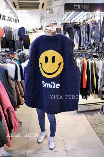 东大门韩国代购笑脸刺绣背心坎肩