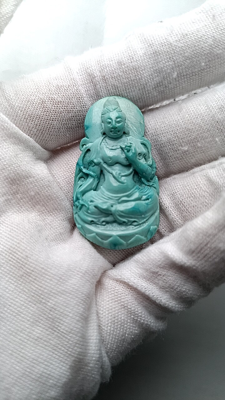 湖北原矿绿松石观音吊坠7.96g