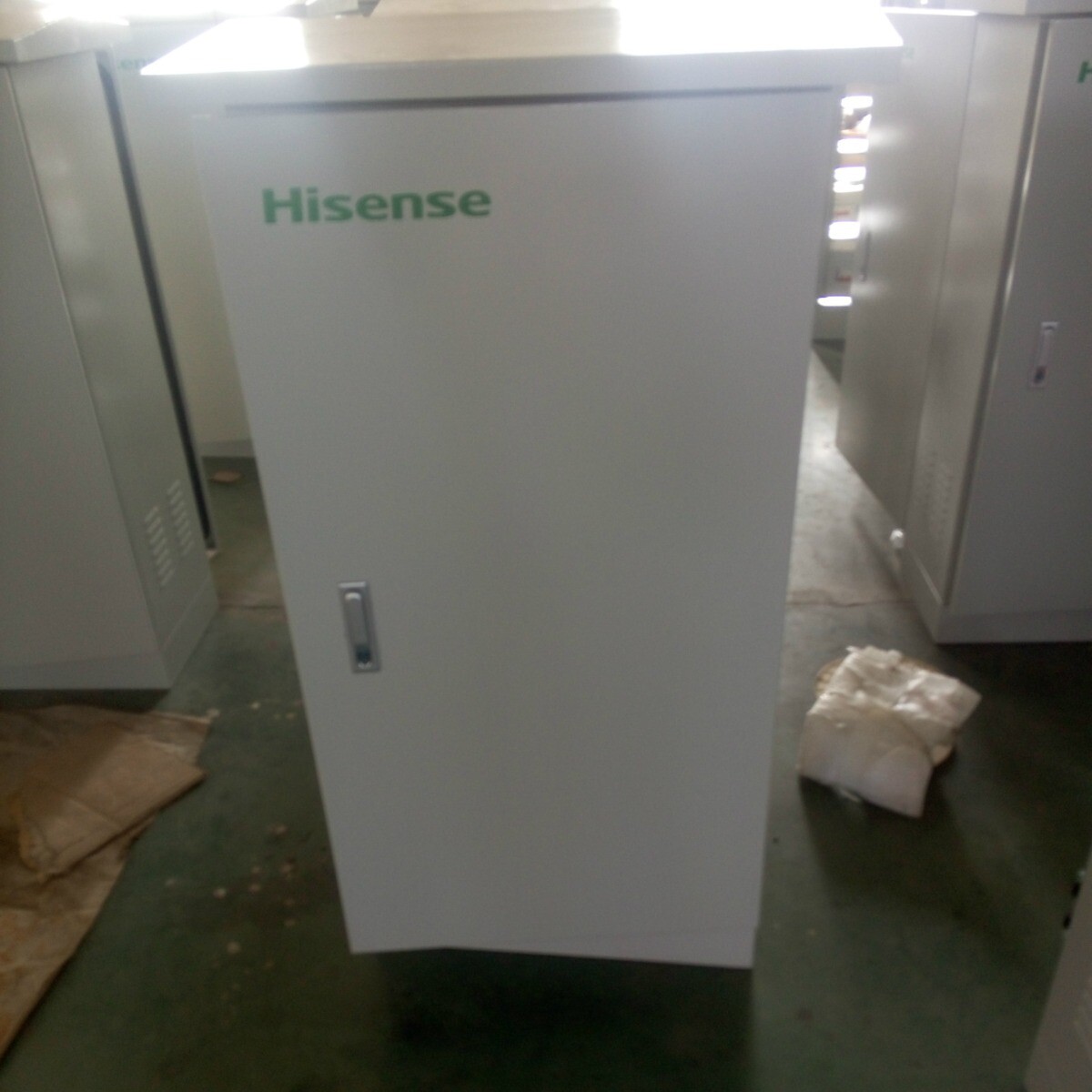 热销厂家专业供应钣金外壳服务器机柜外壳操作台外壳