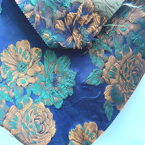 厂家直销2023年新款提花玫瑰梭织花春夏款花大色织