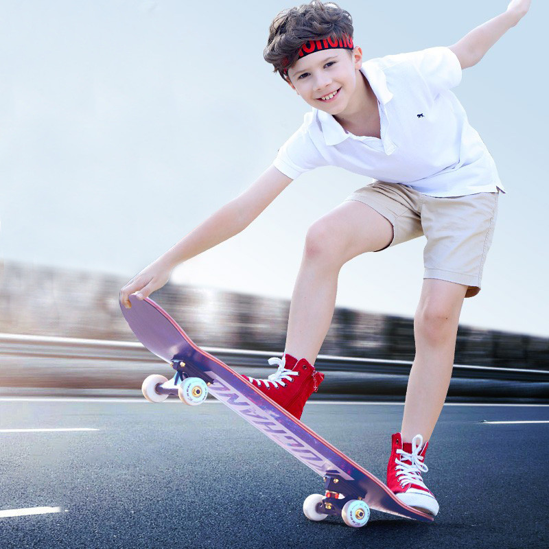 热销四轮滑板青少年初学者儿童专业1女3-6-8-12岁5-10成年男孩滑