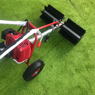 汽油动力人造草坪维护小型梳草机 手推式四冲程刷草机 侧挂清扫机