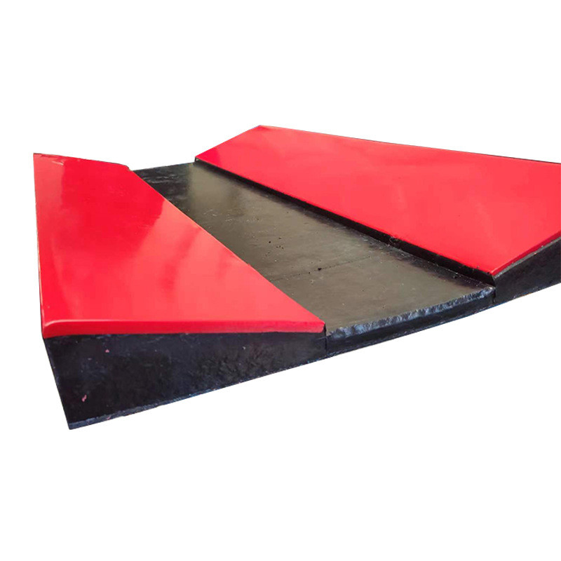 厂家钢卷橡胶鞍座v型金属卷材固定橡胶垫座u型凹槽橡胶鞍座供应