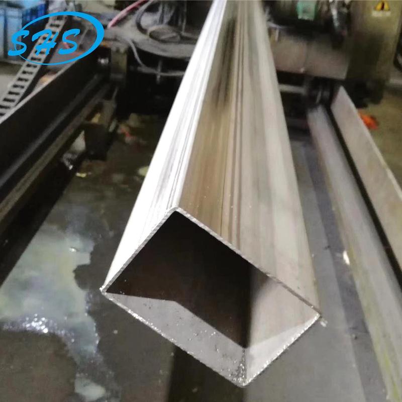 sus304加工大矩形管120x60x1.5 抛光表面 建筑工程用可激光不锈钢