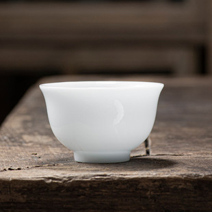 极简茶杯冰种玉瓷压手杯罗汉杯家用高档白瓷品茗单杯主人杯美人杯